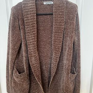 Orvis Chocolate Brown Cardigan 🤎